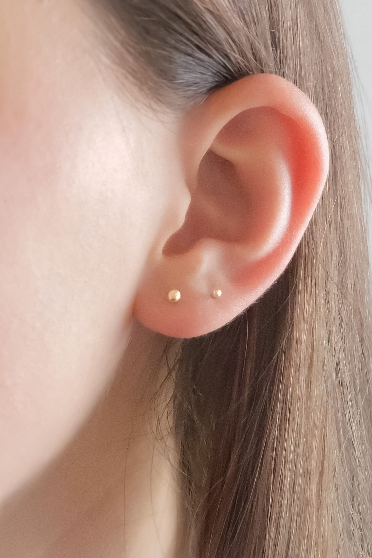 MOON DOTS Earring 2mm