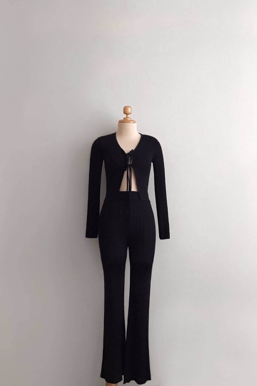 MADY KNIT CARDIGAN NEGRO