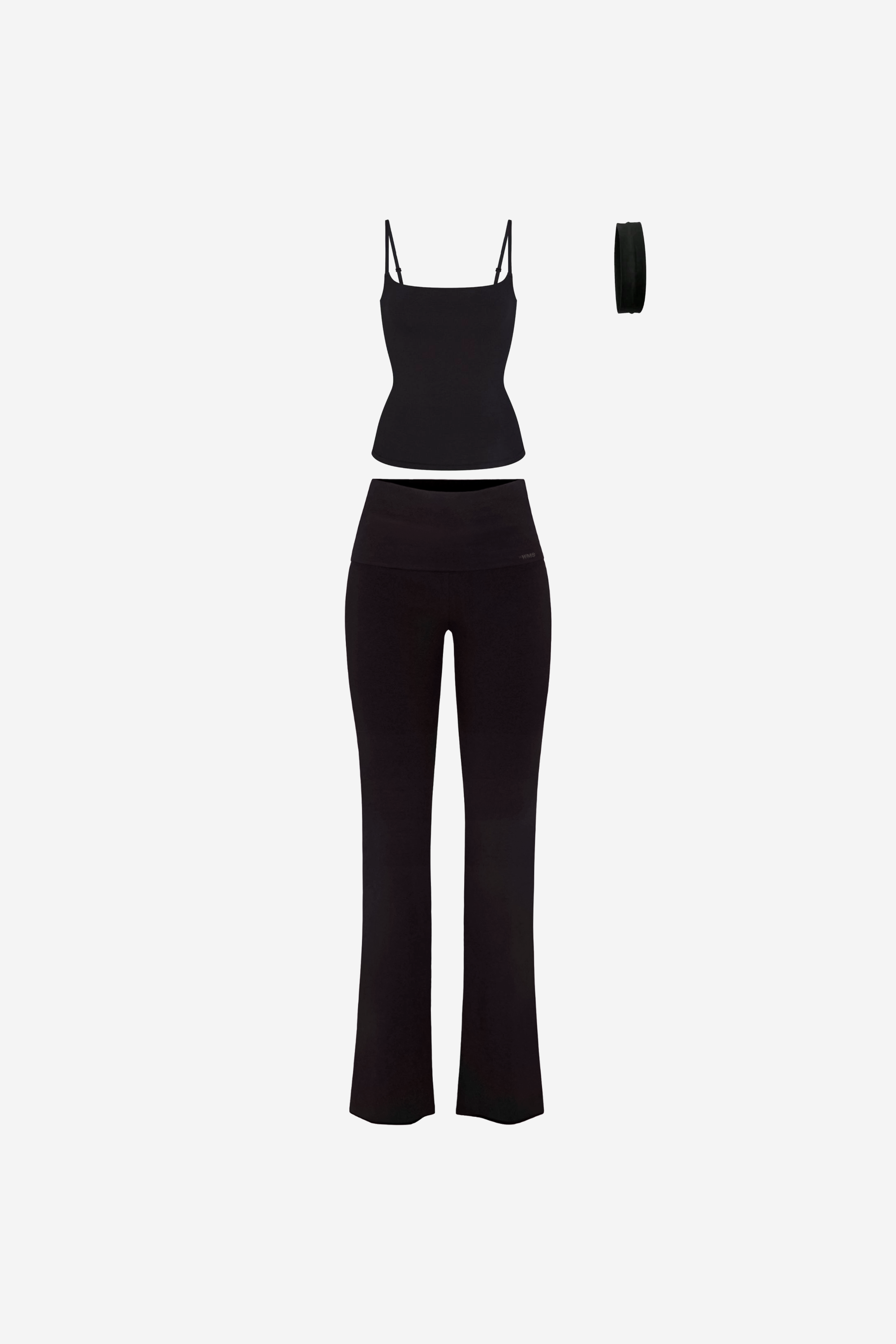 ESSENTIAL SET BLACK