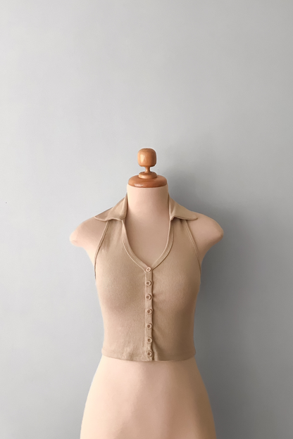 MADISON BUTTON TOP