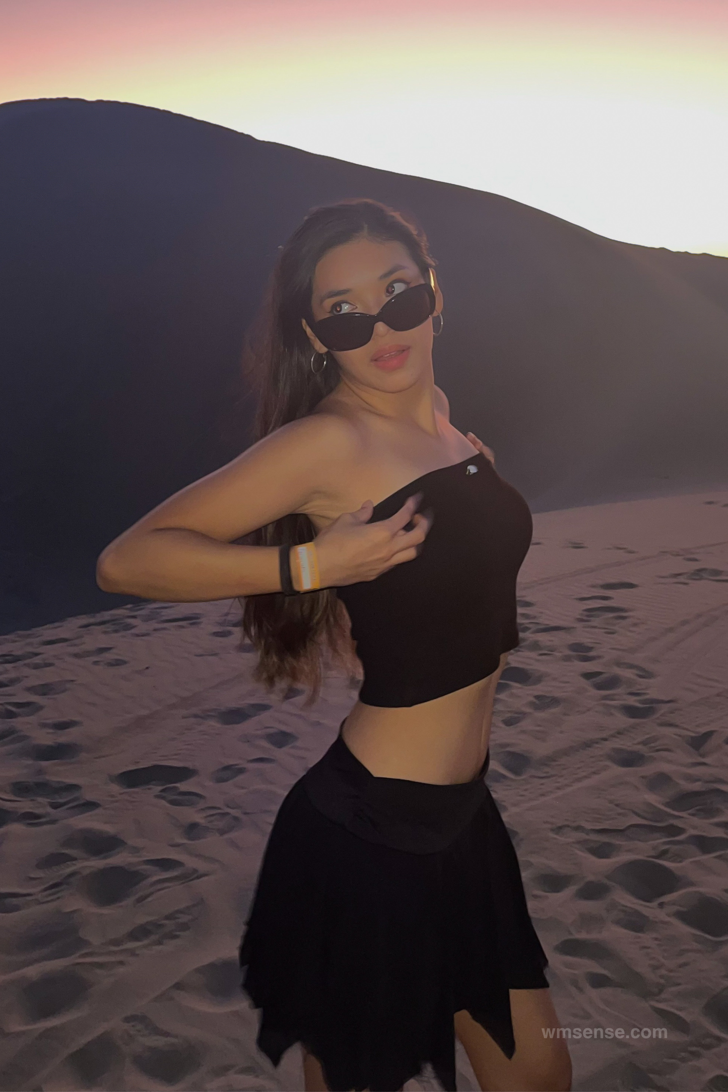 LILY TUBE TOP LINER-BLACK